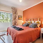 Apartment Hole-in-one Hideaway *